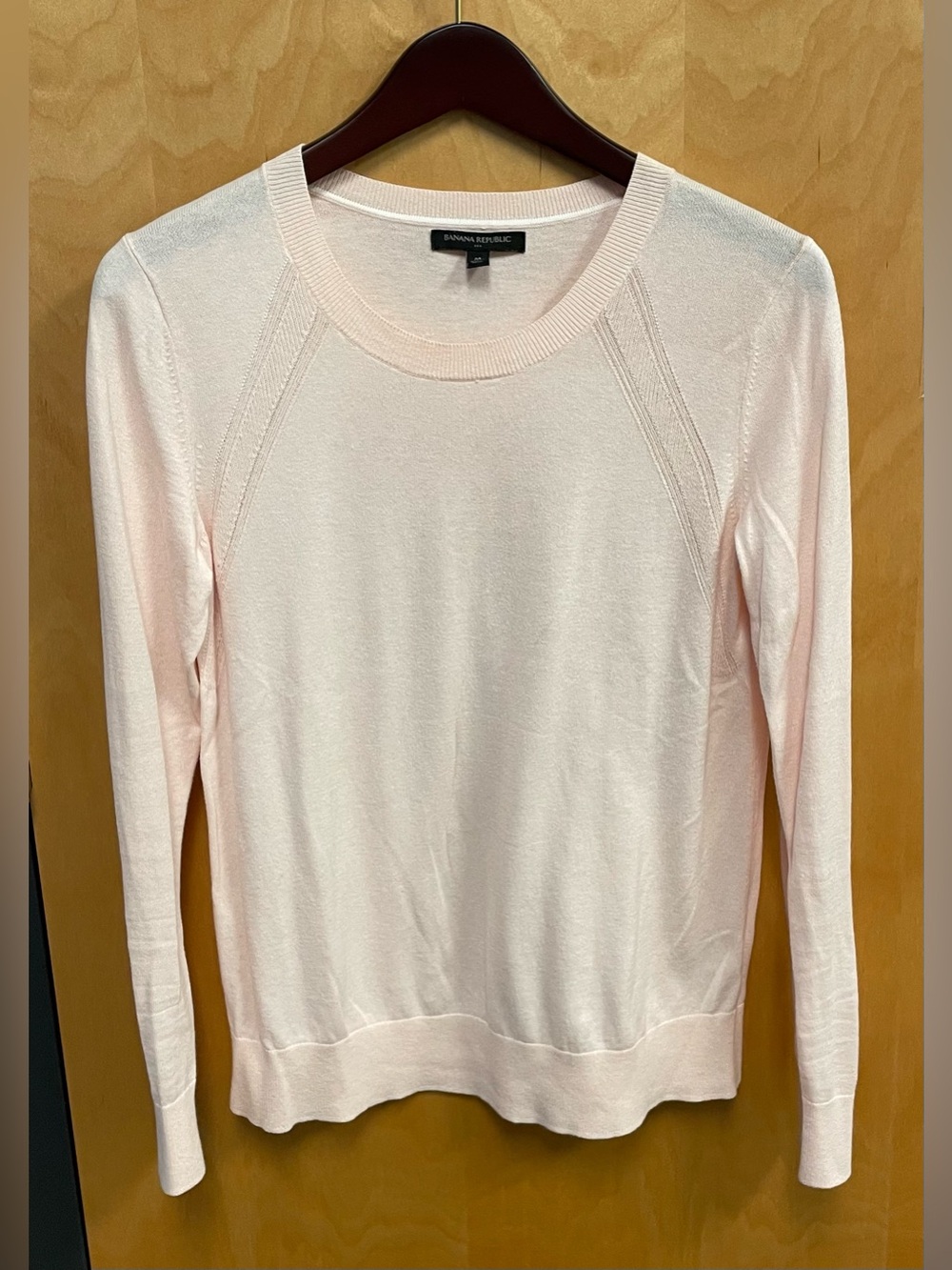 Banana Republic Lightweight Blush Pink Sweater Medium